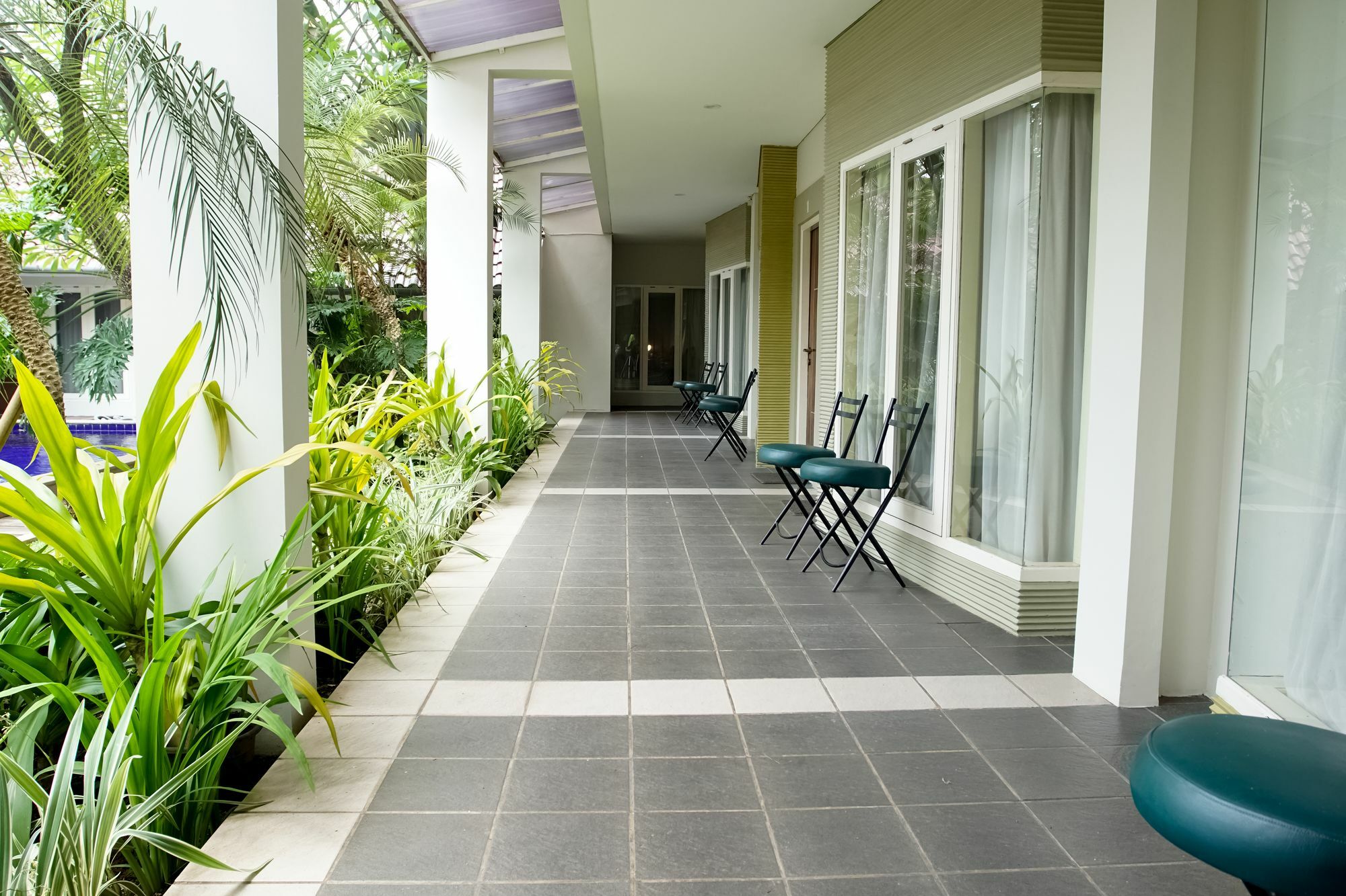 Topaz Guest House Jakarta Exterior photo